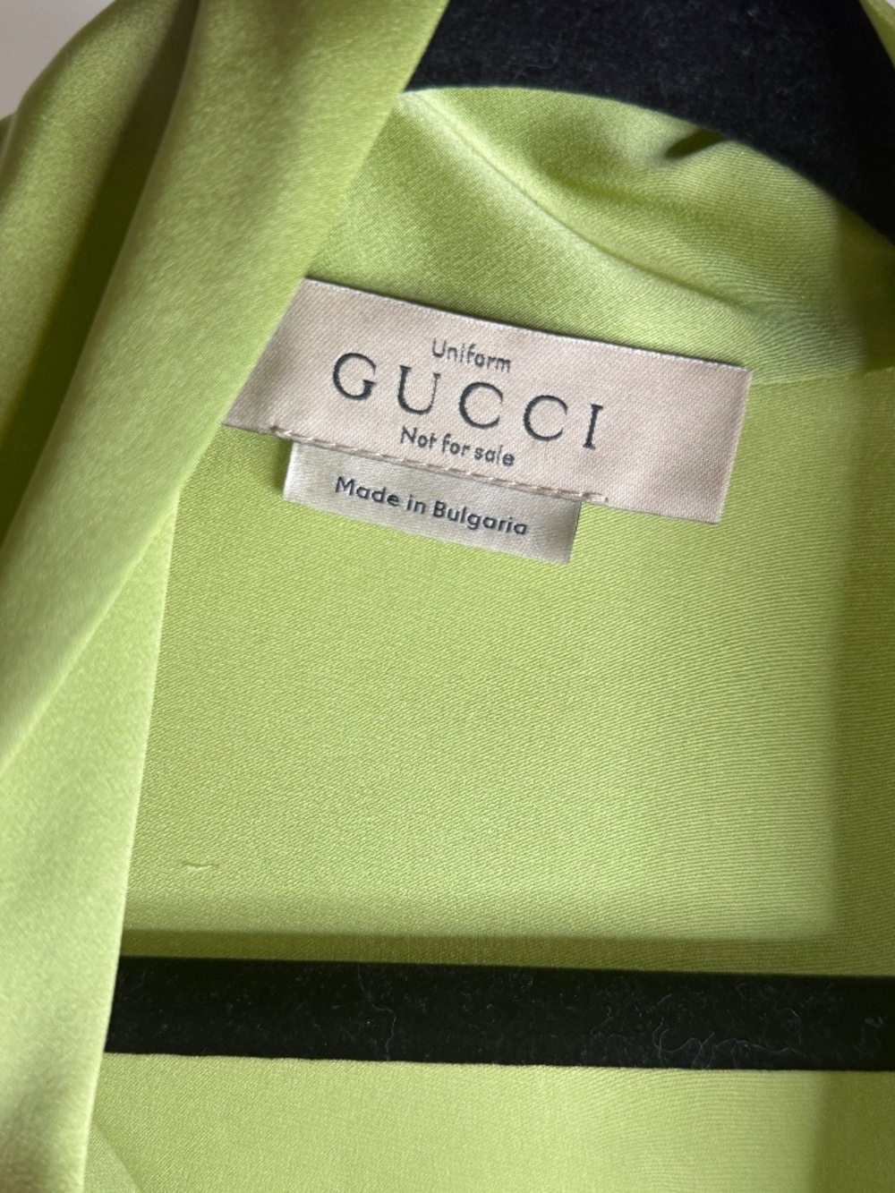 Gucci Employee Uniform Silk Blouse NWT Rare Archive Piece Size 42 - Picture 2 of 10